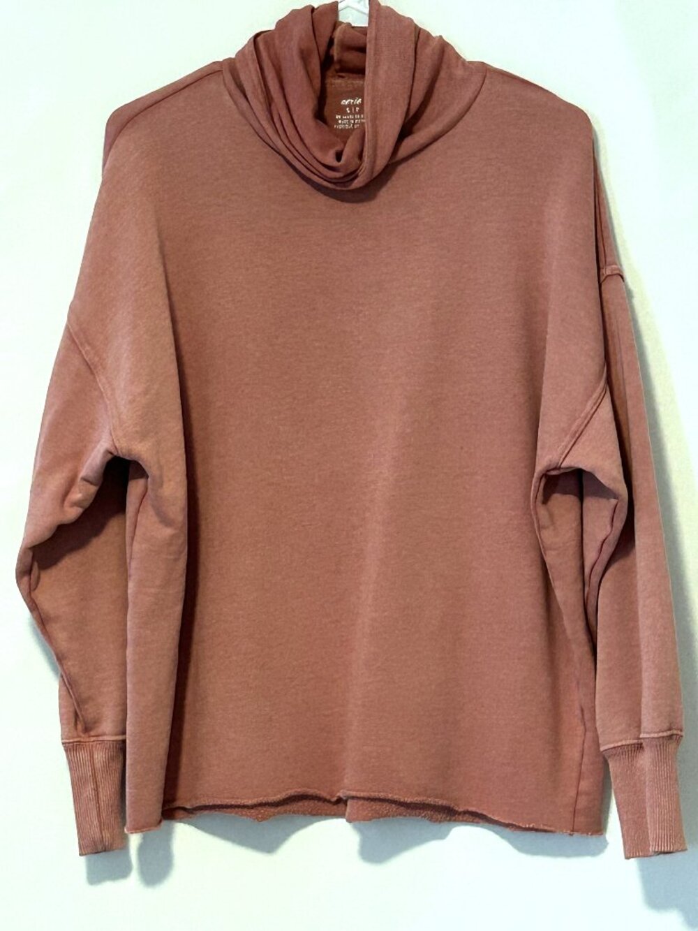 Aerie long sleeve oversize rusty peach top, size small